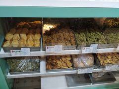 -哈氏·上海哈尔滨食品厂(五角场万达广场店)