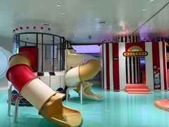 -涨巢·潮玩水疗局