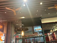 -肥汁米蘭香港米线(长宁来福士店)