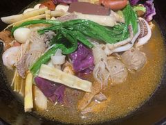 -万记麻辣烫国展总店