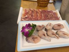 -杨肥肠火锅大排档(火车站花园店)