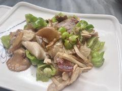 -蔼若春.传承云南菜(金碧公园店)