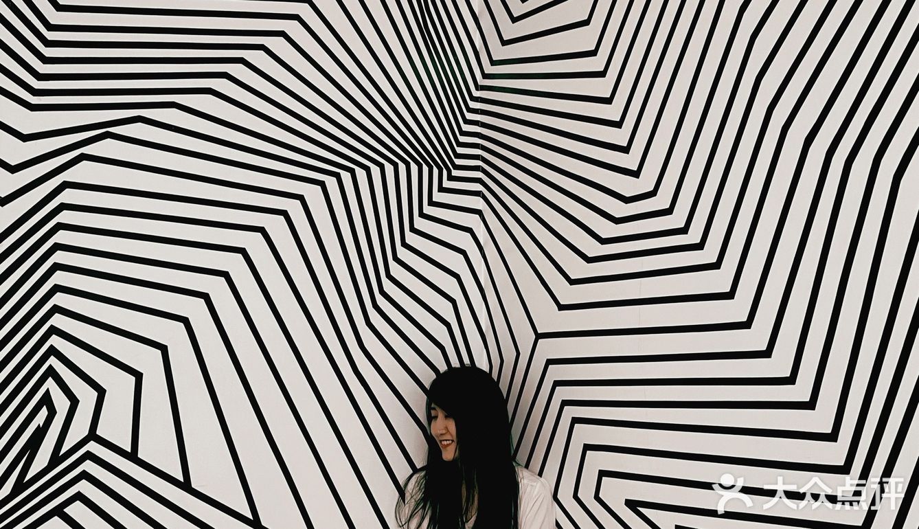 我怎么飘起来了71北京超有趣的颠倒空间