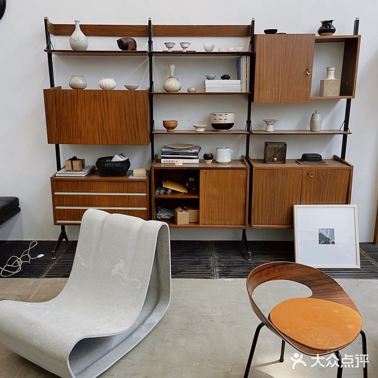 草场地｜兼容市井生活与精神面包的艺术村