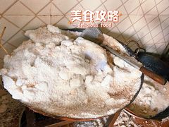 埋在盐锅里的鸡-吉英盐焗鸡(文中路店)