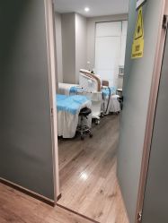 -医颜医疗美容门诊部