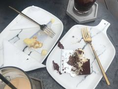 -UNI UNI(环亚凯瑟琳店)