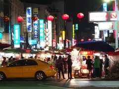 -六合夜市