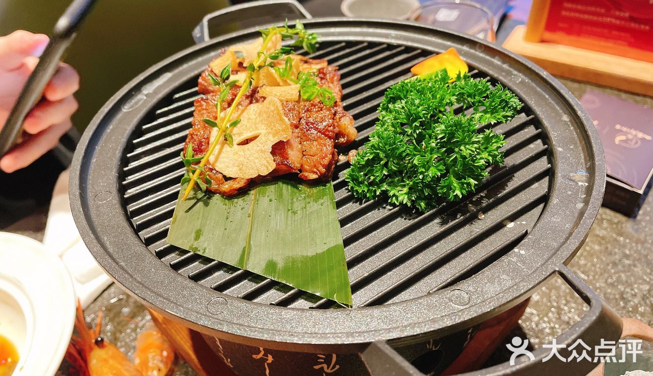 吃到扶墙的品质日料自助餐厅