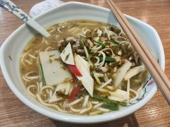 老杭州片儿川-面西湖杭帮面(控江路店)
