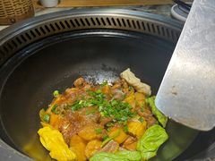 -锅老头海鲜铁锅炖