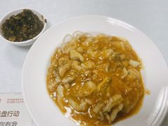 黄鱼蟹粉面-明呈黄鱼面馆(斜土路店)