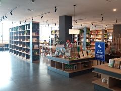 -魔方城市书房(中街益田店)