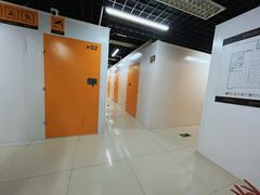 -安东易迷你自助仓储寄存仓库(顾戴路店)