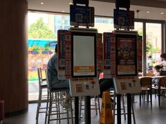 大堂-汉堡王(烟台宝龙店)