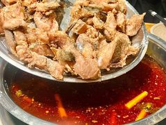 -肖肖酸萝卜鱼火锅(总店)