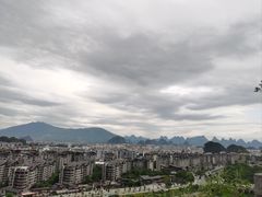 -叠彩山景区