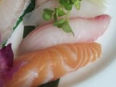 鲷鱼寿司-Hot Stone, Angel, Islington
