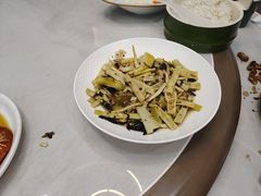 -紫藤园·天目湖大鱼头(南山竹海店)