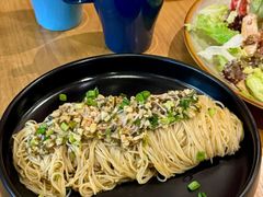 -HELLO 27 意面·沙拉·帕尼尼