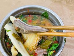 -黑竹沟新场牛肉火锅