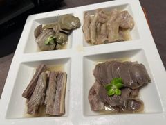 -香山湖家家宴(中山陵店)