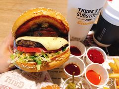 BBQ培根牛肉特堡-The Habit Burger Grill 哈比特汉堡(复兴soho店)