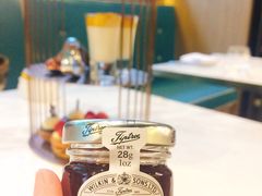 -La Mer Restaurant & Lounge