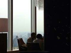 -上海浦东丽思卡尔顿酒店