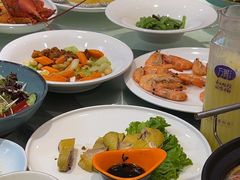 -沪华海鲜大酒楼(南汇店)