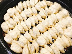 -黄阿姨锅贴大王(万航渡路店)