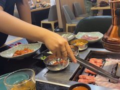 -臻牛烤肉