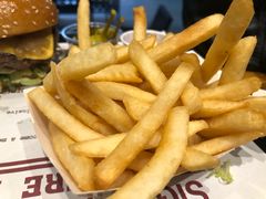 -The Habit Burger Grill 哈比特汉堡(爱琴海店)