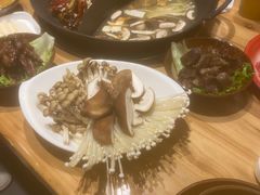 -虾领航小龙虾·吉林烧烤(柳州路店)