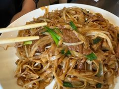 正宗干炒牛河-沙河粉村·国家非遗传承(云台店)