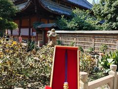 -龙华寺