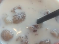 -广信牛奶甜品世家(台东店)