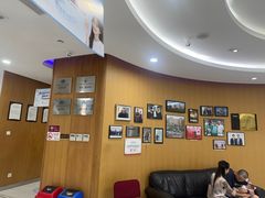 -雅悦齿科(顾村公园店)