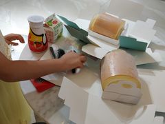 -顶东面包花园·生日蛋糕(世博店)