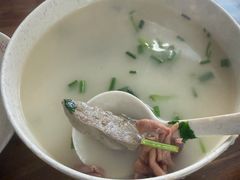 -胡记锅贴·沪上游子老鸭粉丝汤(太原路店)