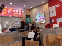 -万煲旺·香港老传承煲仔饭·猪杂汤(客村店)