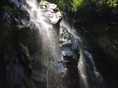 -藏龙百瀑风景区