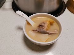 -煲王粤菜餐厅(中侨中心店)