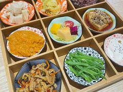 -轻蔬不用等·素食(江苏路店)