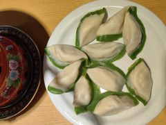 -关东小磨东北菜(上海长风大悦城店)