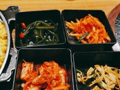 -青瓦炭韩潮烤肉(花园道店)
