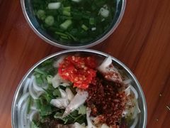 -小倪羊肉米线馆