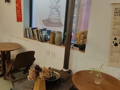 -唐咖精品咖啡(大理古城手冲店)