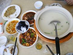 -天乐农家鱼头王(天目湖店)