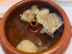 原味汽锅鸡-云腾食府·云南菜